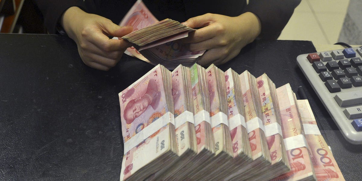 Les capitaux quittent la Chine au rythme le plus rapide depuis plus de 7 ans, faisant baisser le yuan
