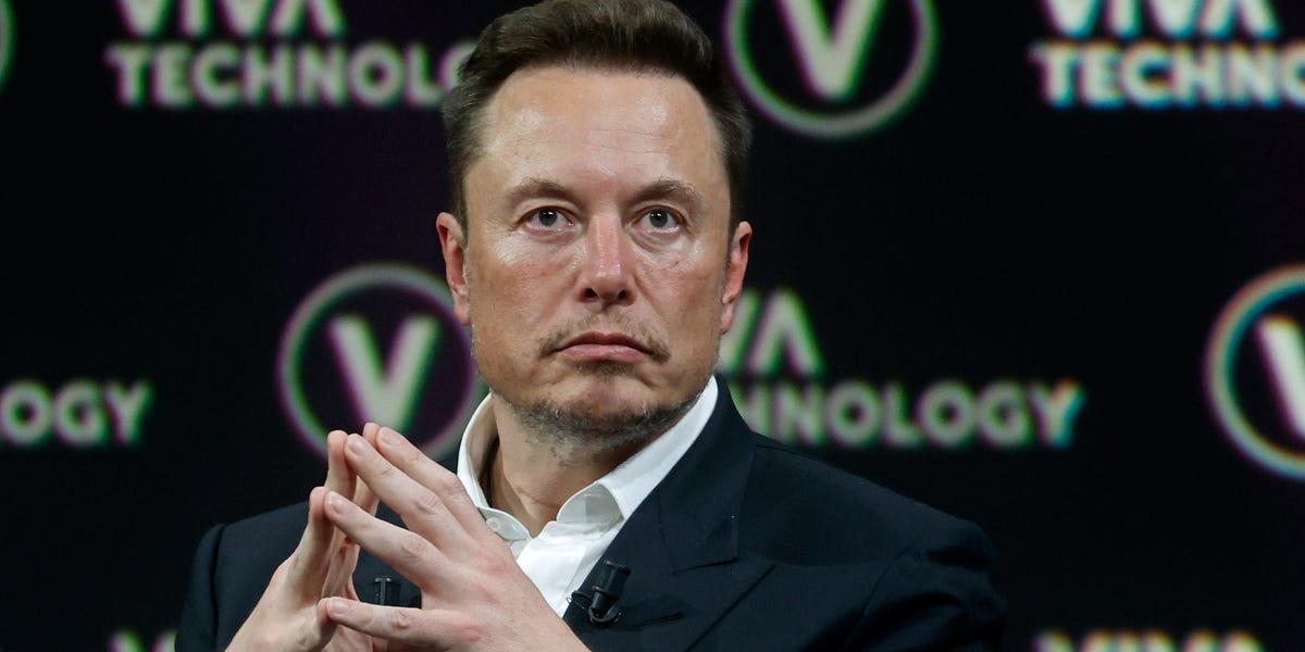 Elon Musk dit qu'il y a une chance « non nulle » que l'IA soit une force néfaste