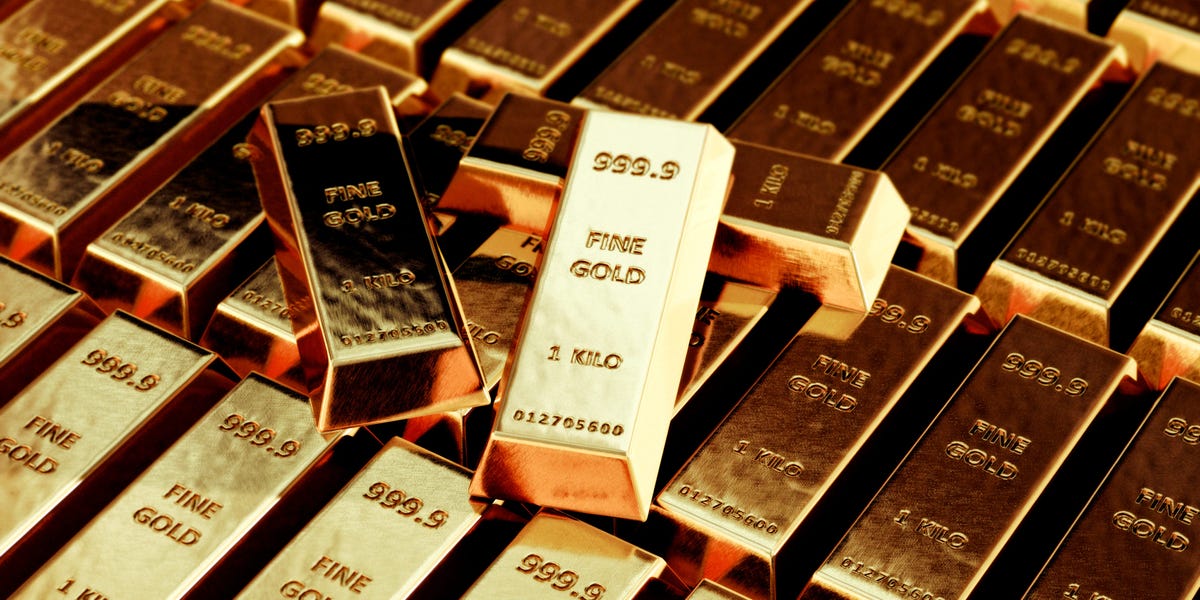 Les prix de l'or se dirigent vers des sommets sans précédent et pourraient éventuellement atteindre 2 500 $, selon Fundstrat