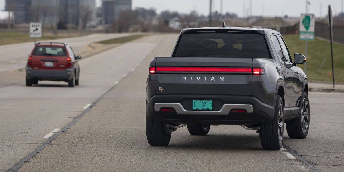 Un autre signe que l'avenir de l'achat de véhicules électriques est la location : Rivian loue son camion à 73 000 $