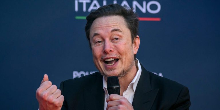 Elon Musk déteste vraiment diriger une entreprise publique