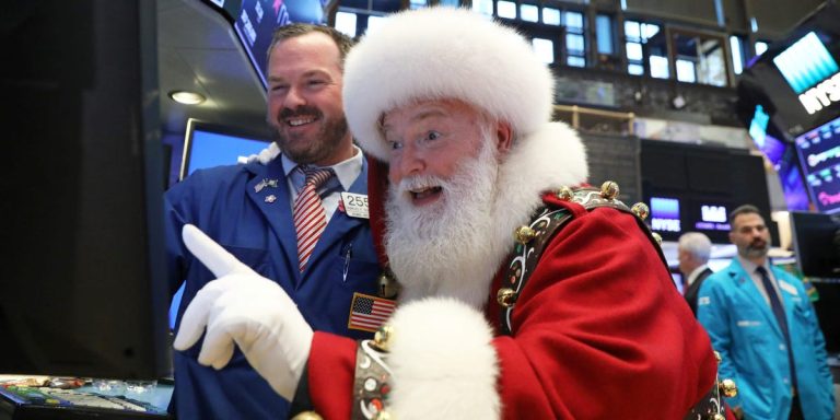 « Le rassemblement du Père Noël est réel » : pourquoi le marché boursier a de bonnes chances d’atteindre des niveaux records la semaine prochaine