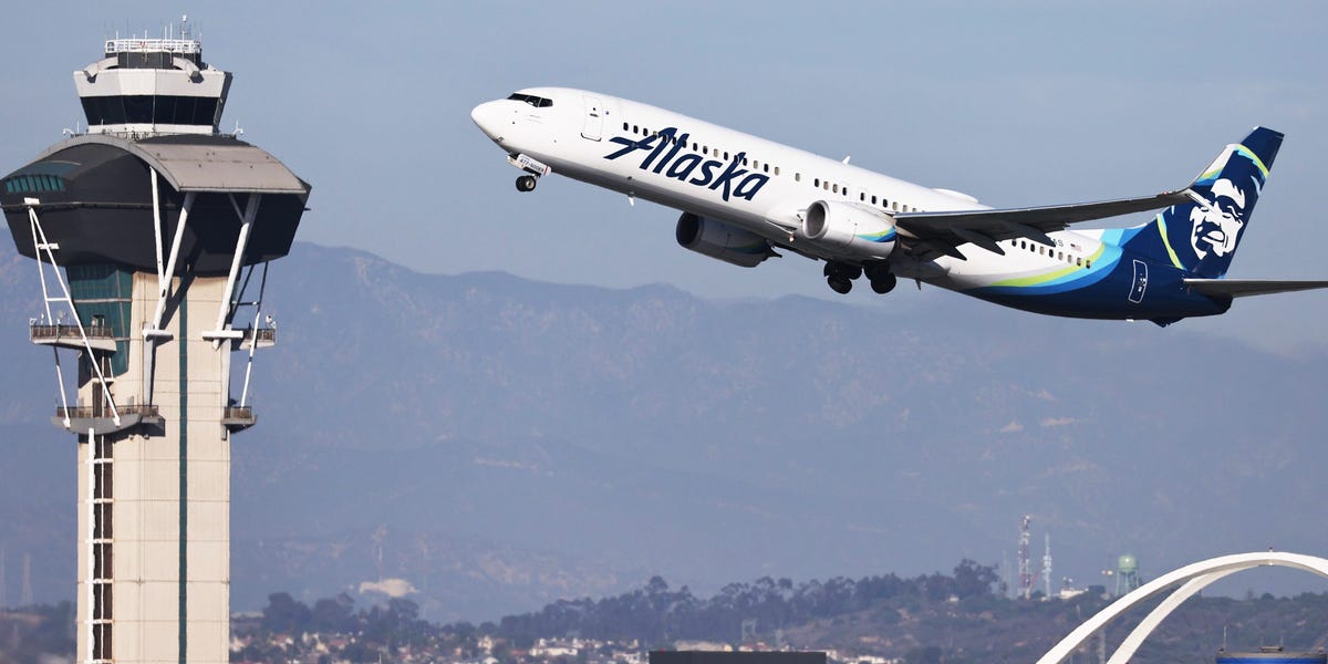 Alaska Airlines annule des centaines de vols supplémentaires à la suite de l'incident du Boeing 737 Max 9