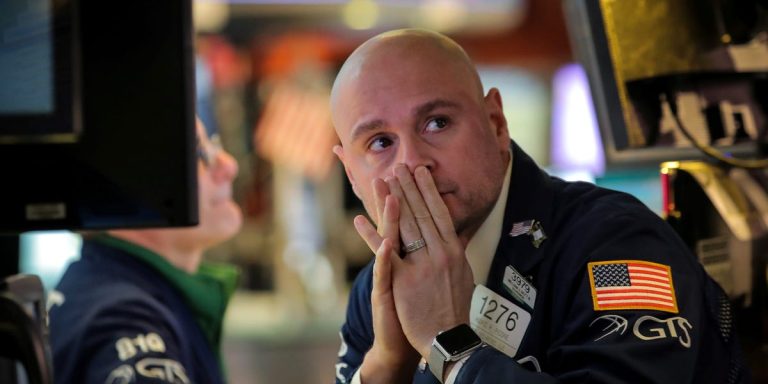 La bourse pourrait s’effondrer de 23% cette année si ces 3 risques se réalisaient, selon UBS