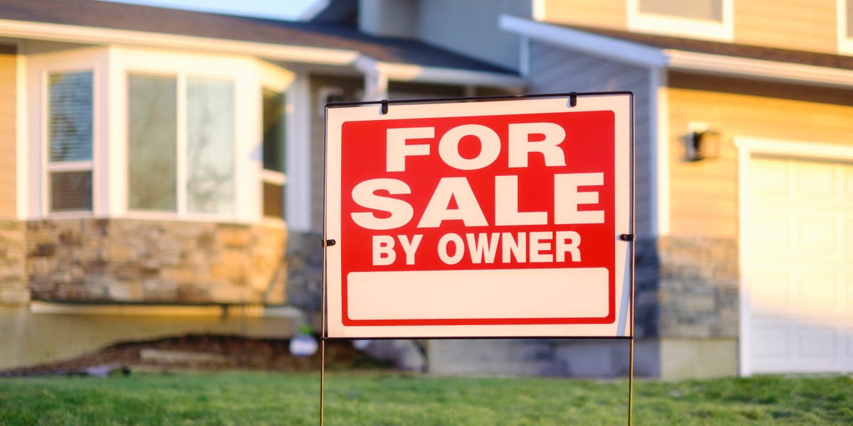 Les prix de l’immobilier aux États-Unis bondissent encore de 5 % en raison de la chute des taux hypothécaires et du resserrement de l’offre