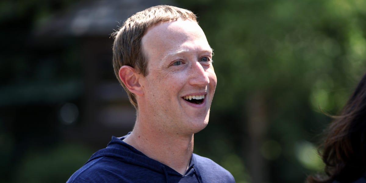 Meta approche une capitalisation boursière de 1 000 milliards de dollars après « l'année de l'efficacité » de Mark Zuckerberg