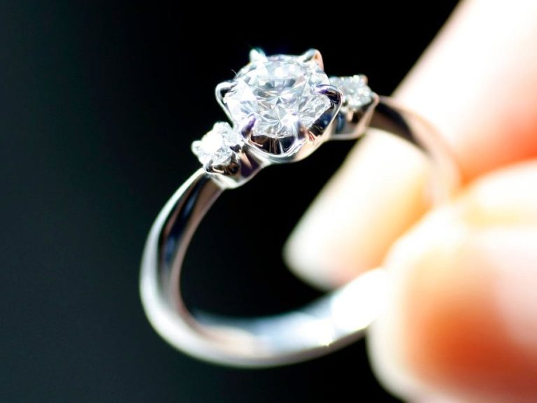 Pourquoi les diamants sont sur le point de devenir beaucoup plus chers