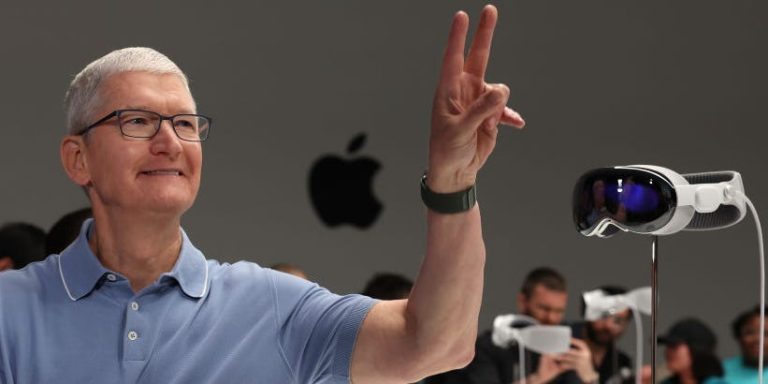 Tim Cook souhaite que vous appeliez l’Apple Vision Pro « informatique spatiale ».  Mais qu’est-ce que c’est ?