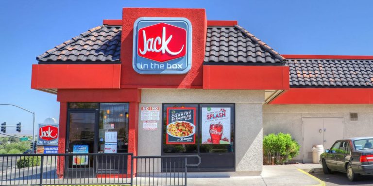 Je suis franchisé Jack in the Box depuis 3 décennies.  Voici 4 choses surprenantes concernant la franchise d’un fast-food.