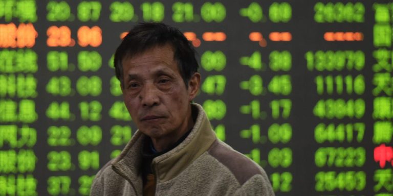 La Chine prend les mesures les plus importantes à ce jour pour soutenir son marché boursier en difficulté