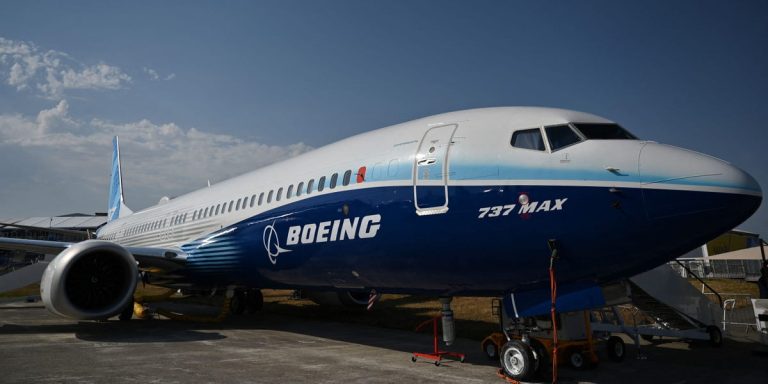 Un fournisseur d’avions Boeing 737 Max découvre des trous mal percés pendant la production, affectant 50 avions, selon un rapport