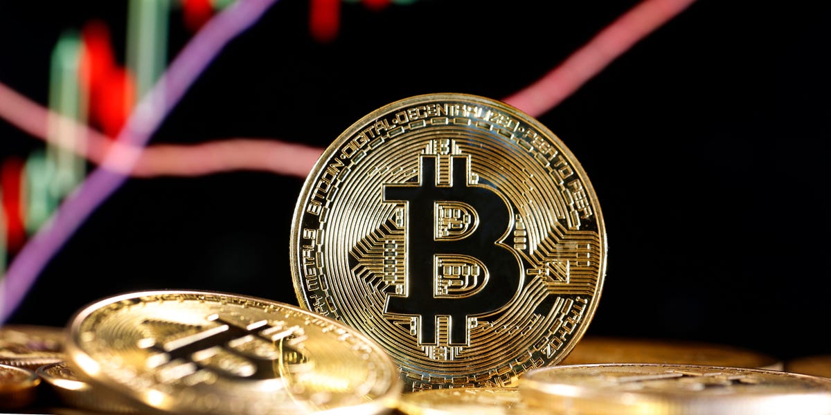 Bitcoin dépasse les 72 000 $ pour atteindre un nouveau record à l'approche de l'événement de réduction de moitié