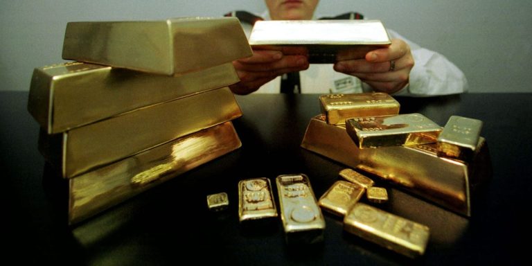 L’or atteint un nouveau sommet historique dans un contexte d’optimisme en matière de baisse des taux et de troubles géopolitiques