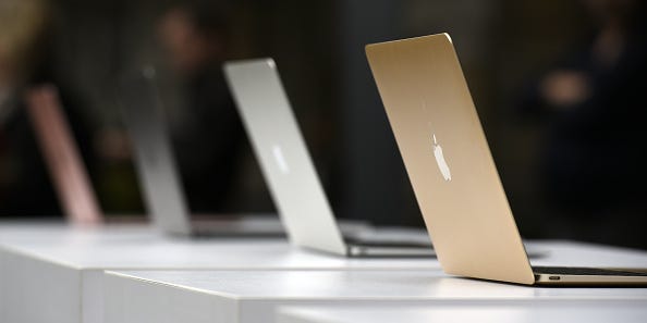 Selon la rumeur, le MacBook du futur d'Apple pourrait arriver en 2026 – et coûterait cher