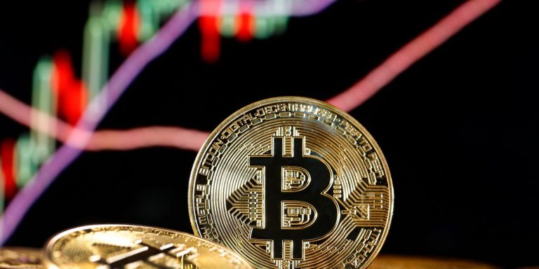 Bitcoin est sur le point de connaître une percée technique massive qui pourrait le porter à 100 000 $, selon un analyste