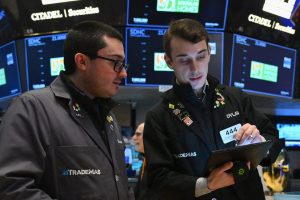 Bourse aujourd’hui : les indices américains rebondissent alors que la renaissance de Nvidia déclenche un rallye technologique