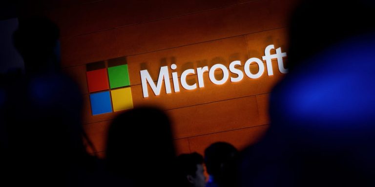 L'action Microsoft augmentera de 24 % au milieu d'un « raz-de-marée » d'opportunités de monétisation de l'IA, selon Wedbush