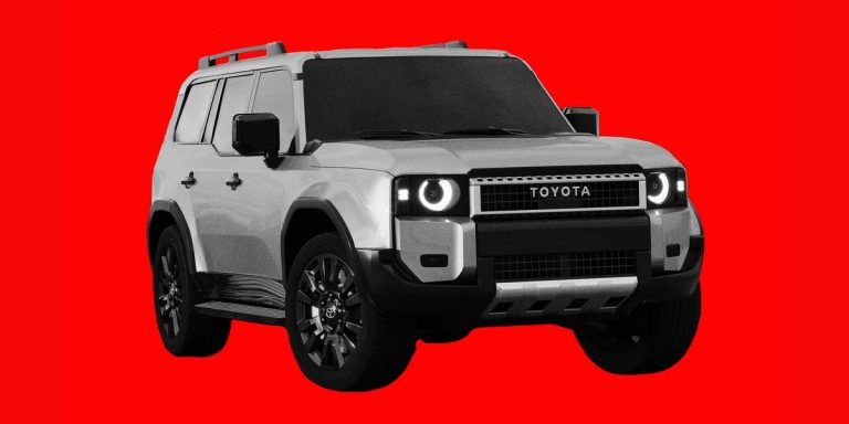 Nous avons comparé le nouveau Toyota Land Cruiser à son prédécesseur légendaire. Il est à la hauteur de ses attentes, même sans troisième rangée.