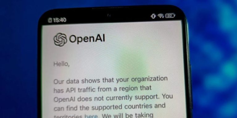 Les poursuites pour atteinte aux droits d’auteur contre OpenAI s’accumulent alors que l’entreprise technologique cherche des données pour former son IA